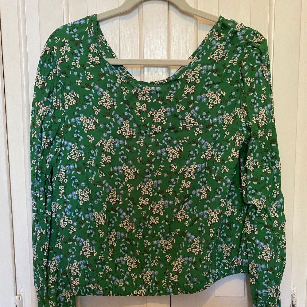 Green floral LOFT Blouse Size M